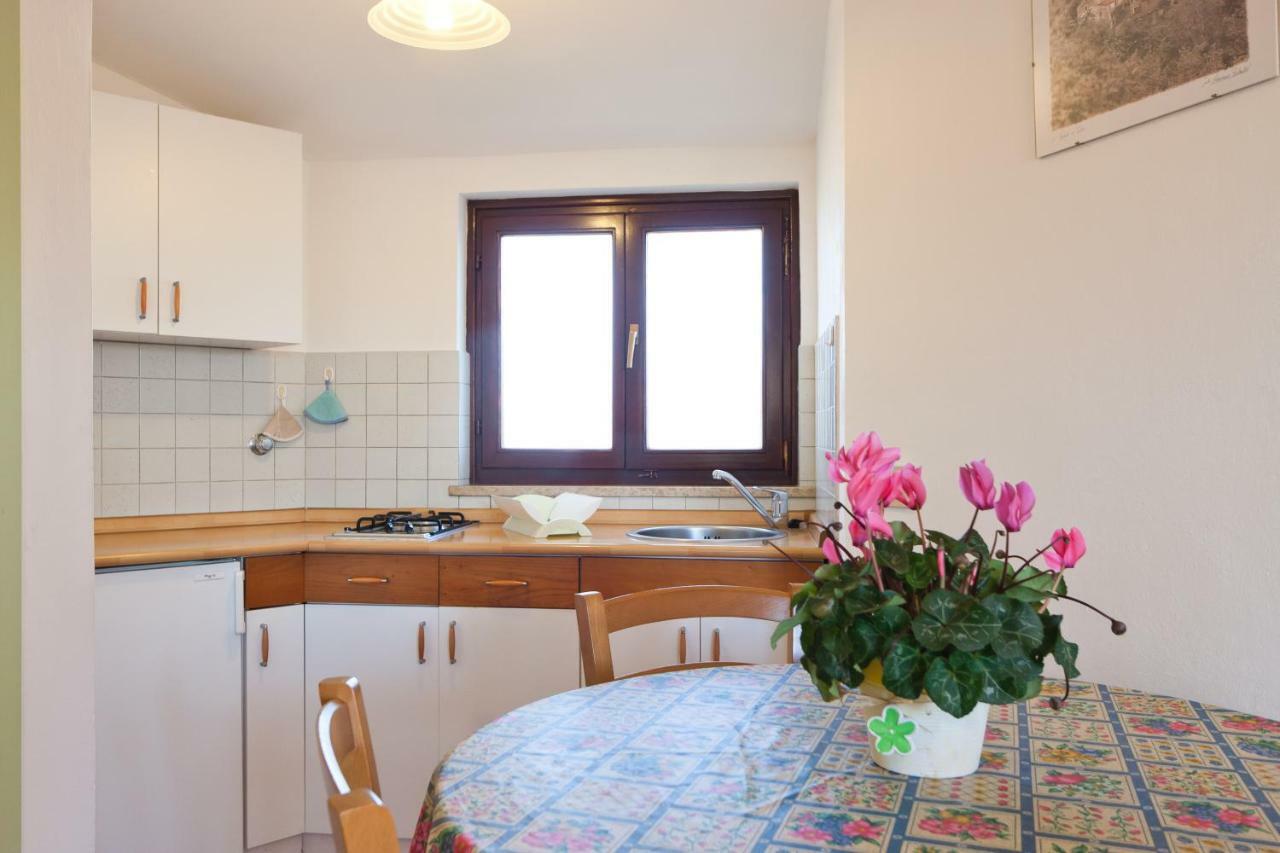 Apartments Redenta Tar-Vabriga Extérieur photo