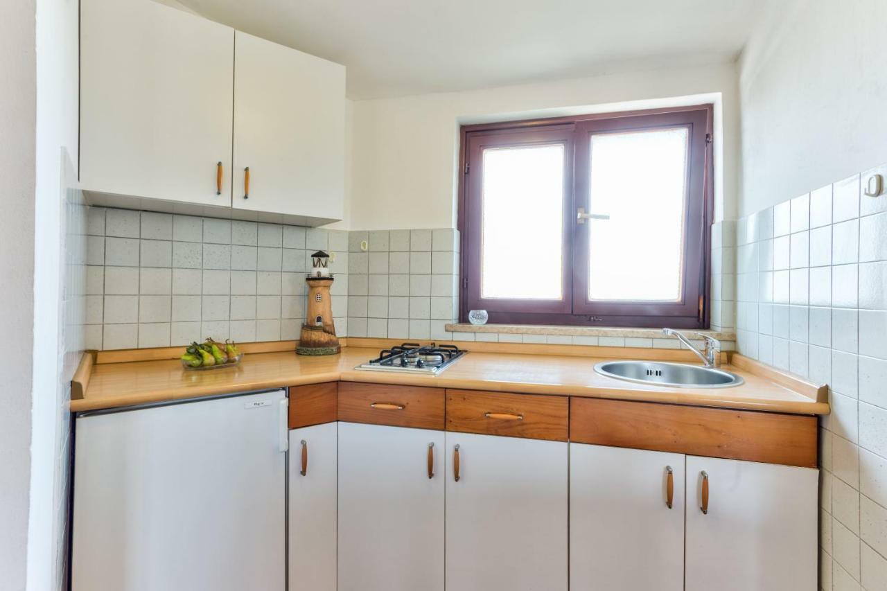 Apartments Redenta Tar-Vabriga Extérieur photo